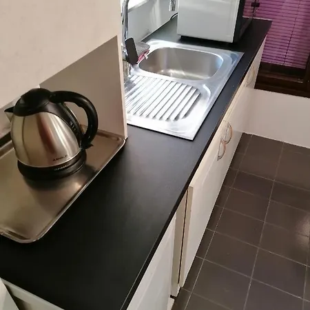 Apartman Sa Slobodnim Parkingom, Dvoristem I Malom Teretanom * Belgrade